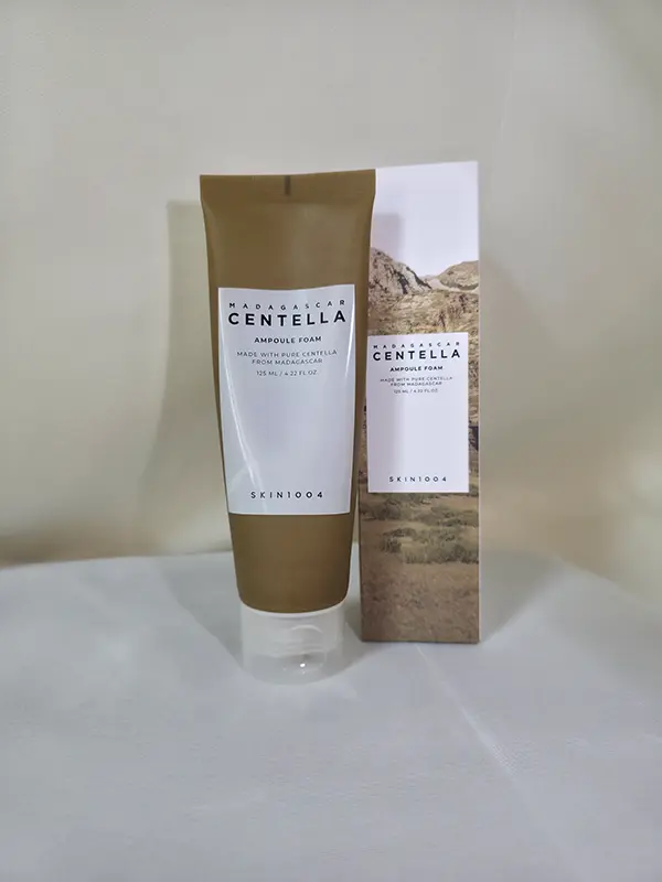 شوینده فومی سنتلا اسکین 1004(SKIN1004 Madagascar Centella Ampoule Foam 125ml)
