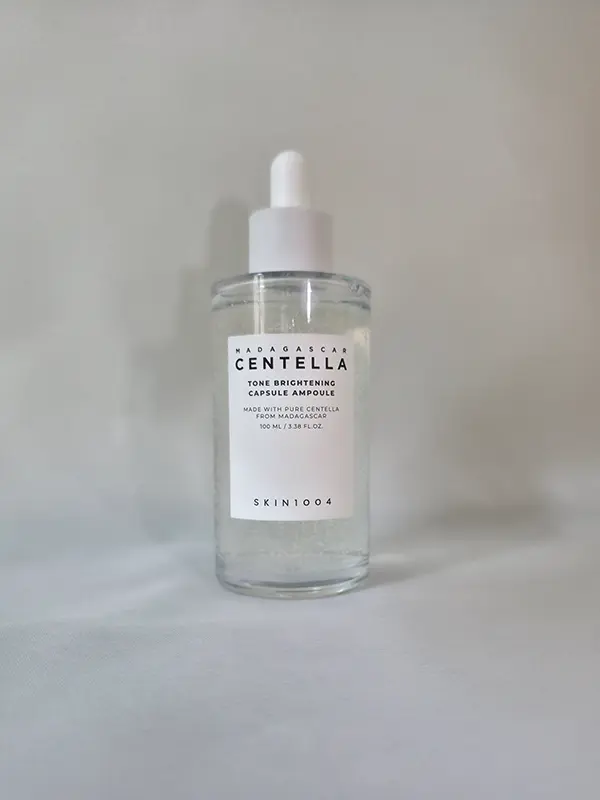 سرم روشن کننده و ضد لک سنتلا  SKIN1004 Madagascar Centella Tone Brightening Capsule Ampoule (100ml)